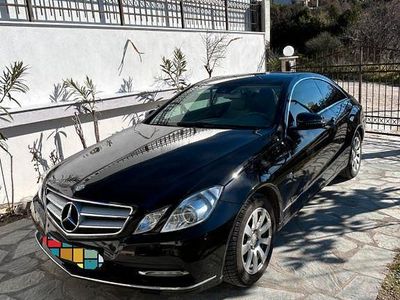 Mercedes E200