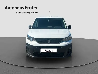 Gebraucht Peugeot Partner Premium 99 PS (72 kW) 2018 Weiß