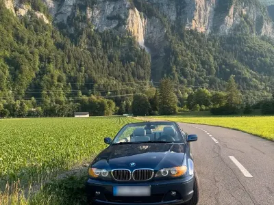 Gebraucht BMW 330 Cabriolet 231 PS (169 kW) 2004 Blau Cabrio