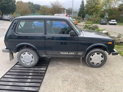 Lada Urban