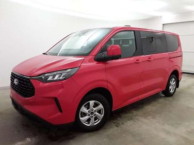 Gebraucht Ford Tourneo Titanium 136 PS (100 kW) 2025 Rot Van / Kleinbus