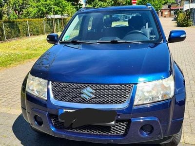 Second-hand Suzuki Grand Vitara Comfort 166 CP (122 kW) 2010 Albastru SUV