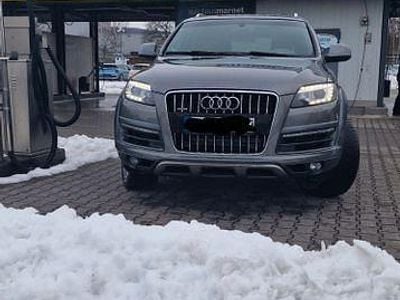 Grau Gebraucht 2013 Audi Q7 Sport SUV | 17.500 € (Guter Preis)