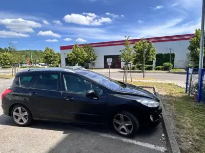 Gebraucht Peugeot 308 SW Platinum 120 PS (88 kW) 2010 Schwarz Kombi