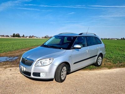 Gebraucht Skoda Fabia Classic 70 PS (51 kW) 2010 Silber Kombi