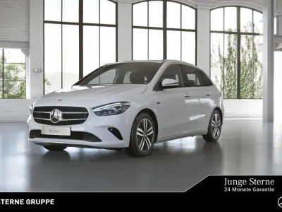 Używany Mercedes B250e Progressive 160 KM (117 kW) 2021 Biały Minivan