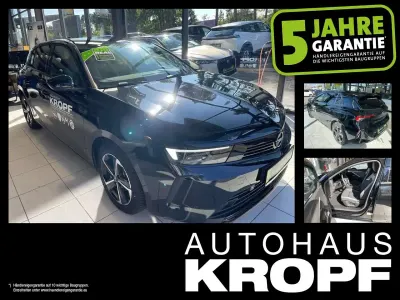 Gebraucht Opel Astra Edition 131 PS (96 kW) 2025 Schwarz Limousine