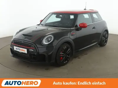 Używany Mini John Cooper Works 231 KM (169 kW) 2022 Czarny Hatchback