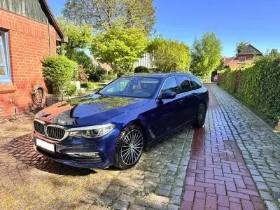 Gebraucht BMW 530 Luxury Line 265 PS (194 kW) 2017 Blau Kombi