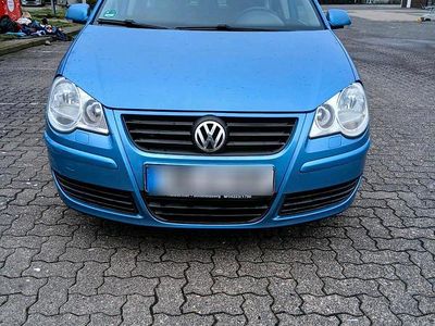 Gebraucht VW Polo 60 PS (44 kW) 2005 Blau Kleinwagen