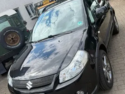 Gebraucht Suzuki SX4 Club 107 PS (78 kW) 2007 Schwarz SUV