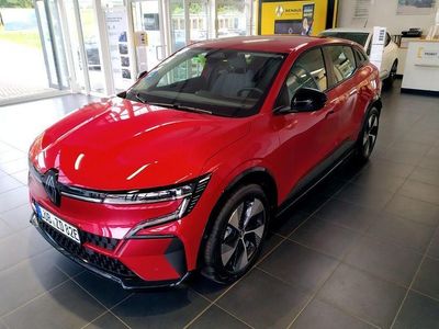 Rot Gebraucht 2023 Renault Megane E-Tech Evolution Limousine | 29.990 € (Fairer Preis)