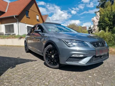 Gebraucht Seat Leon Beats 179 PS (131 kW) 2018 Grau Limousine
