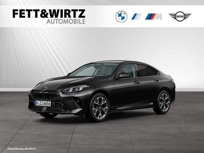 Gebraucht BMW 220 170 PS (125 kW) 2026 Black sapphire metallic Limousine