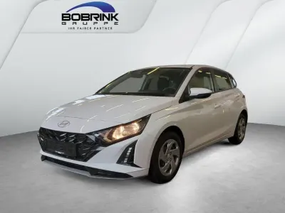 Gebraucht Hyundai i20 Select 99 PS (72 kW) 2025 Weiß Kleinwagen