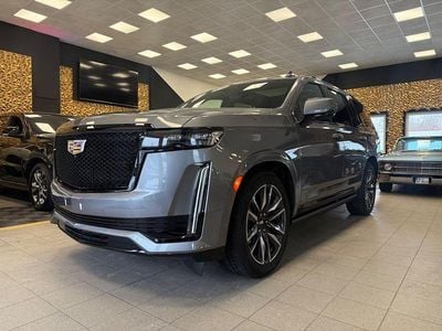 Gebraucht Cadillac Escalade 426 PS (313 kW) 2021 Grau SUV