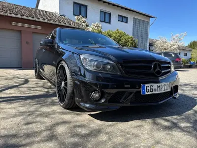 Gebraucht Mercedes C63 AMG AMG 517 PS (380 kW) 2008 Schwarz Limousine