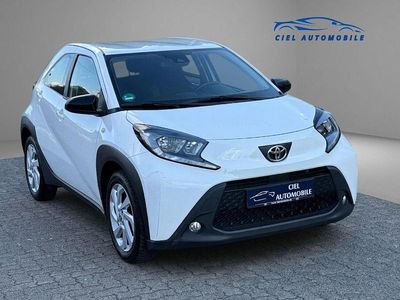 Gebraucht Toyota Aygo X X-play 72 PS (52 kW) 2023 Weiß SUV