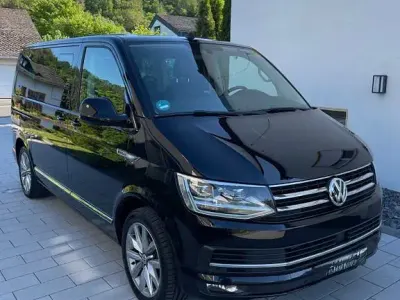 Gebraucht VW Multivan Highline 204 PS (150 kW) 2016 Schwarz Van / Kleinbus