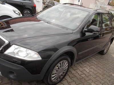 Gebraucht Skoda Octavia Scout 4x4 160 PS (117 kW) 2009 Schwarz Kombi