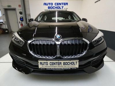 Schwarz Gebraucht 2022 BMW 118 Advantage Kleinwagen | 17.400 € (Guter Preis)