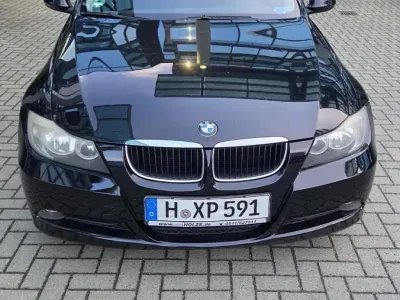 Gebraucht BMW 320 163 PS (119 kW) 2006 Schwarz Kombi