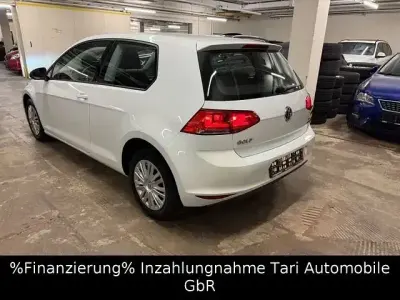 Gebraucht VW Golf VII Trendline 86 PS (63 kW) 2013 Weiß Limousine