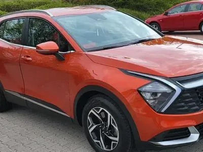 Gebraucht Kia Sportage 150 PS (110 kW) 2024 Orange SUV
