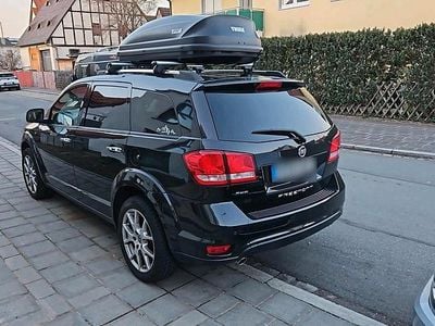 Gebraucht Fiat Freemont 280 PS (205 kW) 2013 Schwarz SUV
