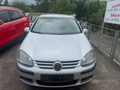 Gebraucht VW Golf IV Comfortline 75 PS (55 kW) 2004 Silber Limousine
