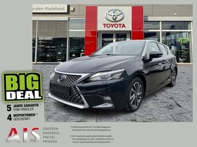 Lexus CT200h