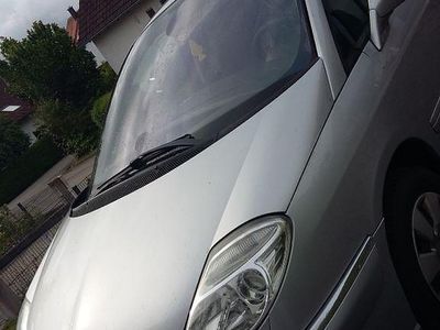 Citroën C8