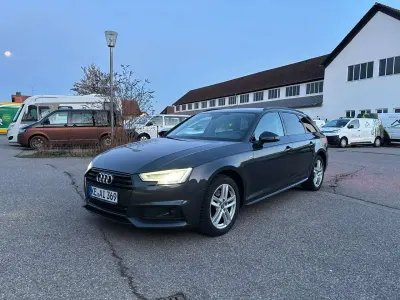Gebraucht Audi A4 Sport 170 PS (125 kW) 2017 Grau Kombi