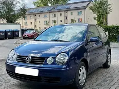 Gebraucht VW Polo 54 PS (39 kW) 2004 Blau Kleinwagen