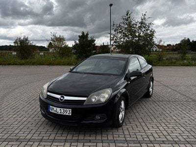 Opel Astra GTC