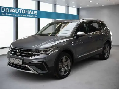 Gebraucht VW Tiguan Allspace 150 PS (110 kW) 2023 Grau SUV