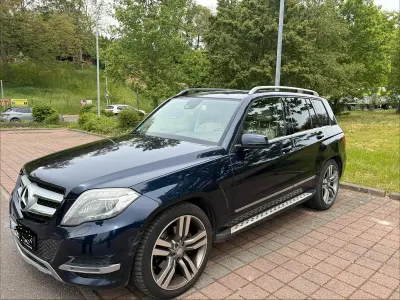 Gebraucht Mercedes GLK250 204 PS (150 kW) 2014 Blau SUV