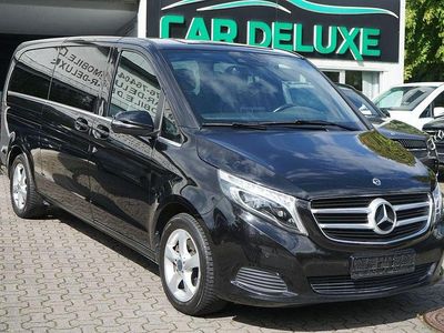 Obsidianschwarz metallic Gebraucht 2019 Mercedes V250 Avantgarde Van / Kleinbus | 35.888 € (Fairer Preis)