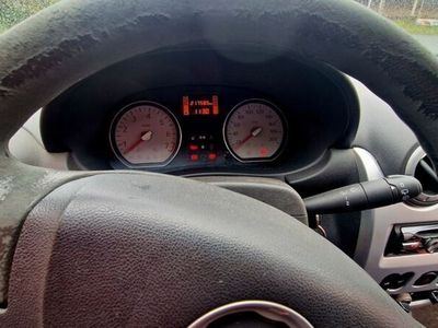 gebraucht Dacia Logan 1.6 MPI Lauréate 64kW TÜV bis Juli 2025