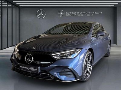 Gebraucht Mercedes EQE300 AMG 180 kW (245 PS) 2025 Metalliclack sodalithblau Limousine