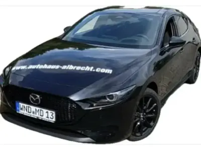Używany Mazda 3 Exclusive-Line 186 KM (136 kW) 2024 Czarny Sedan/Limuzyna