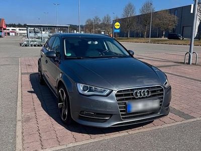 Second-hand Audi A3 Comfort 150 CP (110 kW) 2015 Gri Berlinǎ
