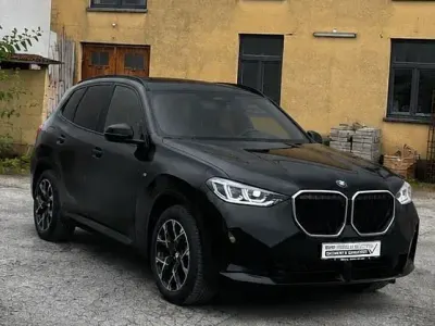 Gebraucht BMW X3 M Sport 197 PS (144 kW) 2025 Schwarz SUV