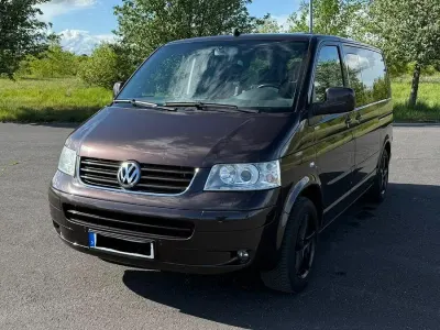Gebraucht VW T5 Edition 174 PS (127 kW) 2005 Braun Van