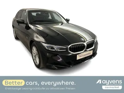 Gebraucht BMW 320e Sport Line 163 PS (119 kW) 2022 Schwarz ii Limousine