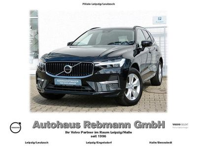 Gebraucht Volvo XC60 Momentum 197 PS (144 kW) 2022 Schwarz SUV