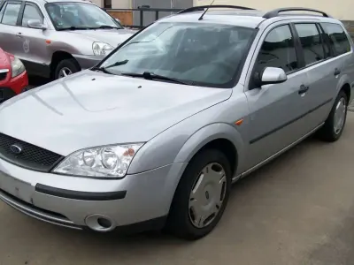 Gebraucht Ford Mondeo Ambiente 110 PS (80 kW) 2001 Other Kombi