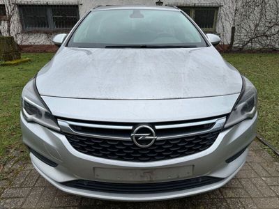gebraucht Opel Astra Sports Tourer Edition Start/Stop,Navi,