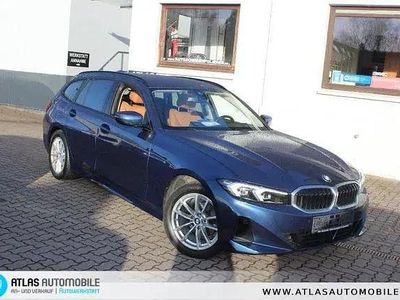 Usata BMW 318 Shadowline 150 CV (110 kW) 2023 Blu Station wagon