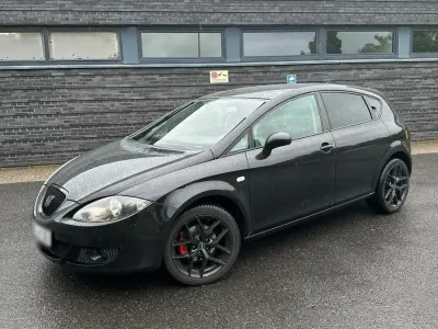 Gebraucht Seat Leon 105 PS (77 kW) 2007 Schwarz Kleinwagen